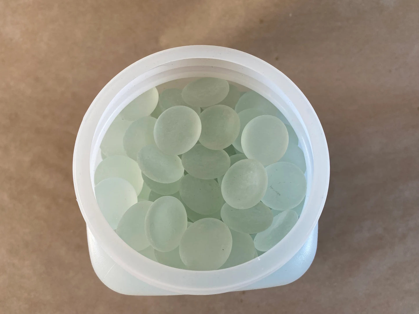 Frosty Tab - Decorative Colored Glass Rock